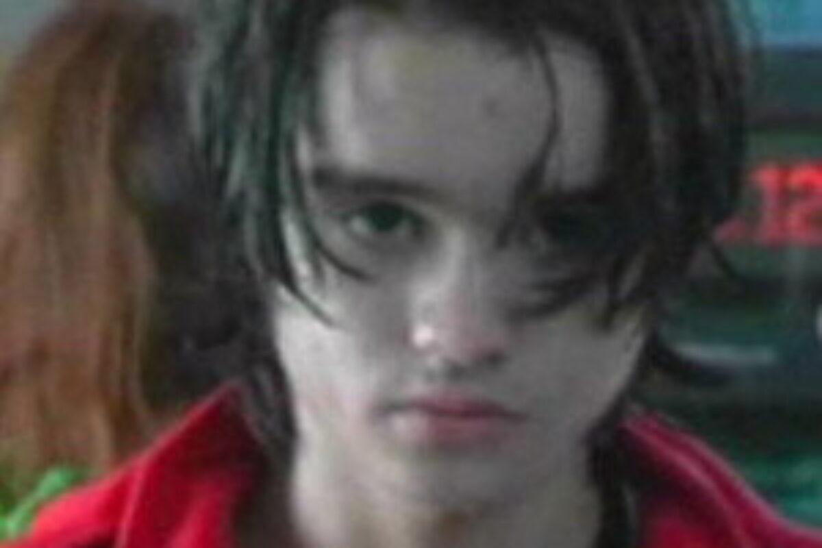 De 10 a 14 Anos (2004) — poster oficial
