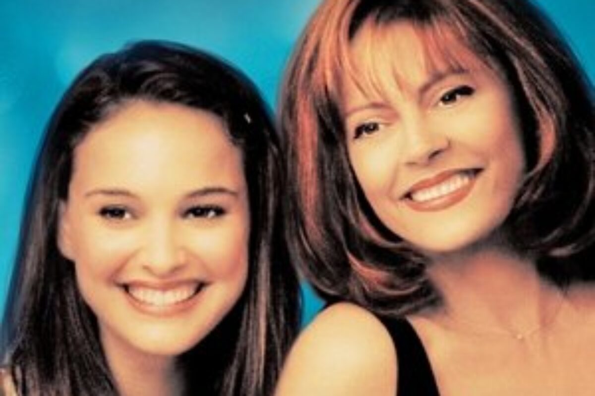 Em Qualquer Outro Lugar (1999) — poster oficial
