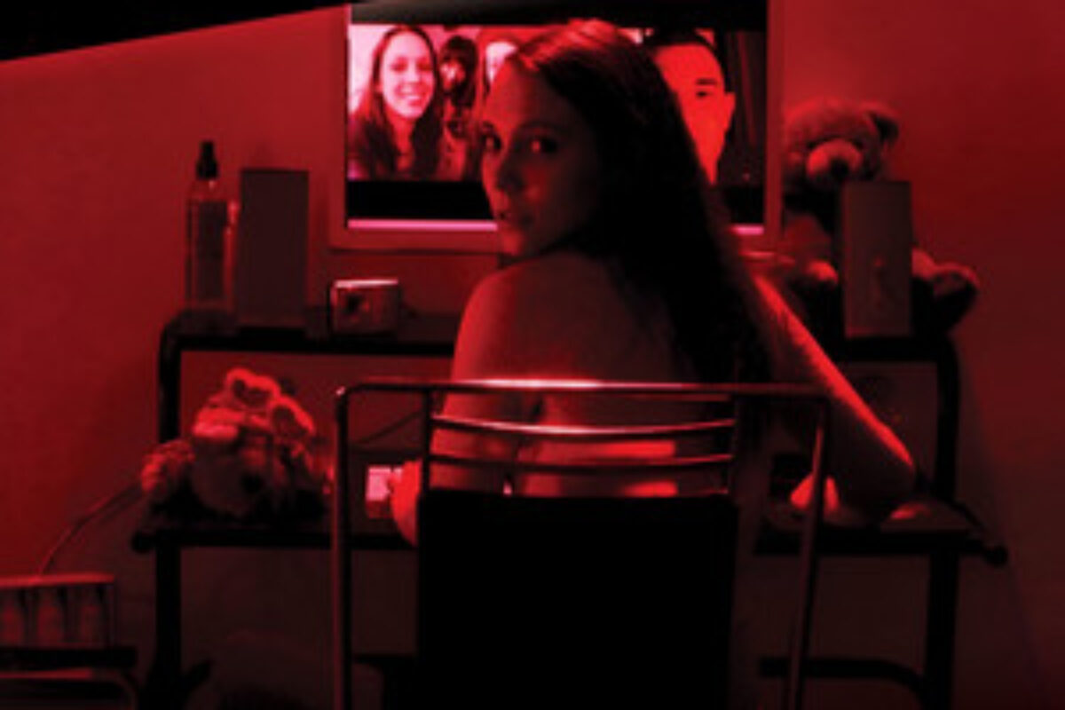 Megan Is Missing (2011) — poster oficial
