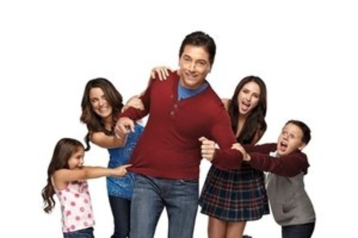 Papai em Apuros (2012) — poster oficial