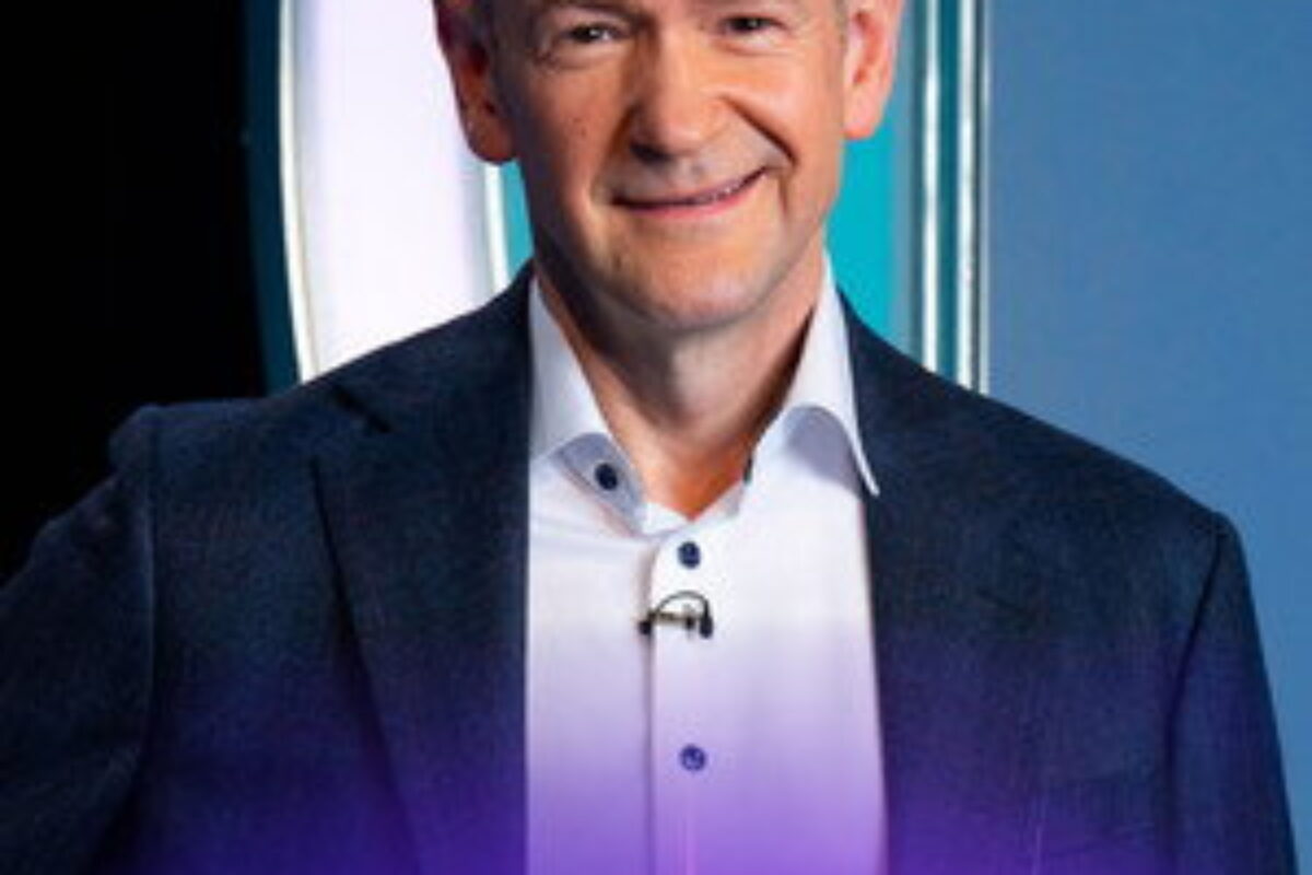Pointless (2009) — poster oficial