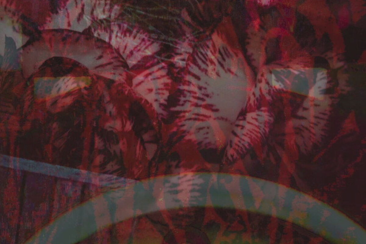 Spring is here. (2026) — poster oficial