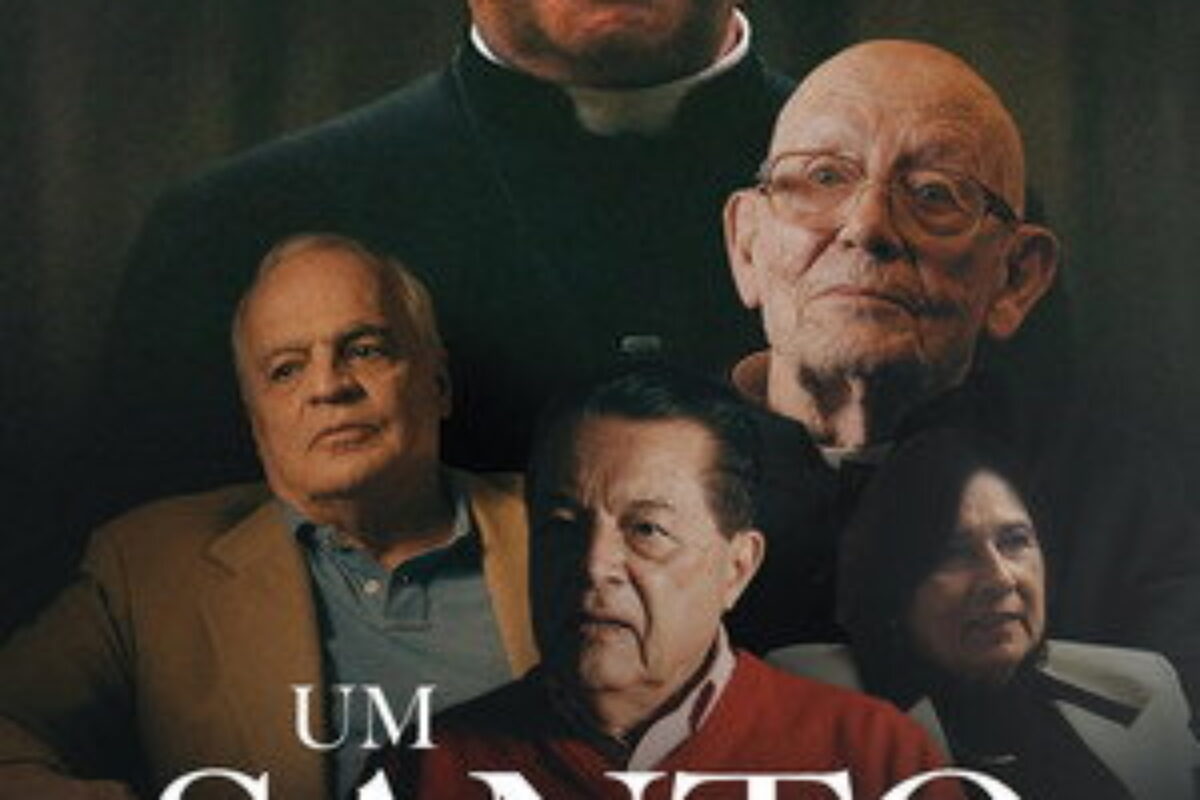 Um Santo entre Nós (2022) — poster oficial
